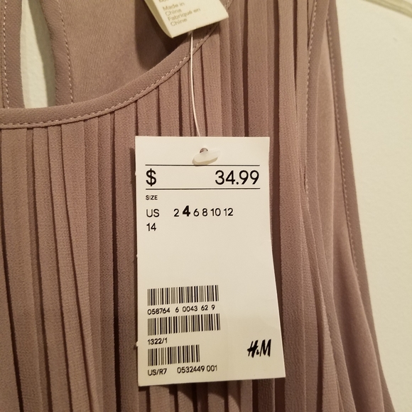 NWT H & M Pleated Mauve Chiffon Dress Sz 4 - Picture 3 of 6